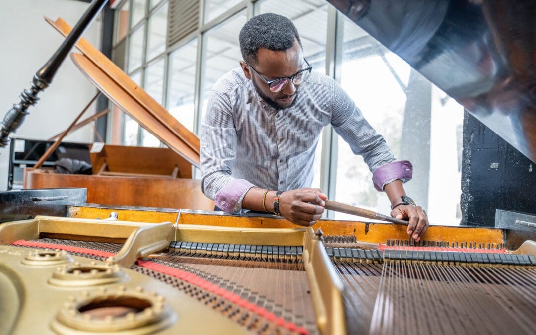 WAYS OF TAKING CARE OF ACOUSTIC PIANOS