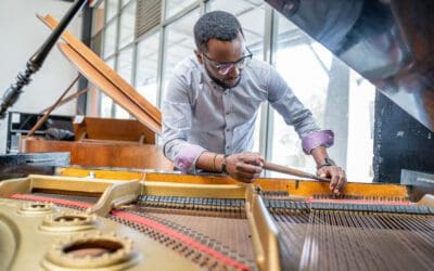 WAYS OF TAKING CARE OF ACOUSTIC PIANOS